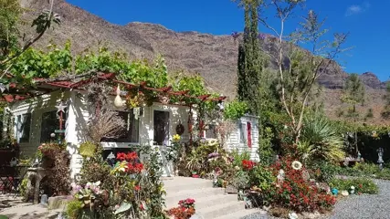 En GRAN CANARIA stacarvan met grote tuin