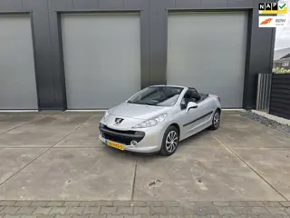 Peugeot 207 CC 1.6 VTi