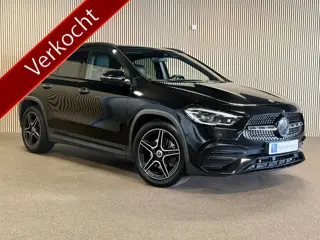 Mercedes-Benz GLA 180 AMG STYLING-PANODAK-MEMORY-NIGHT-MULTIBEAM-WIDESCREEN-COMPLEET