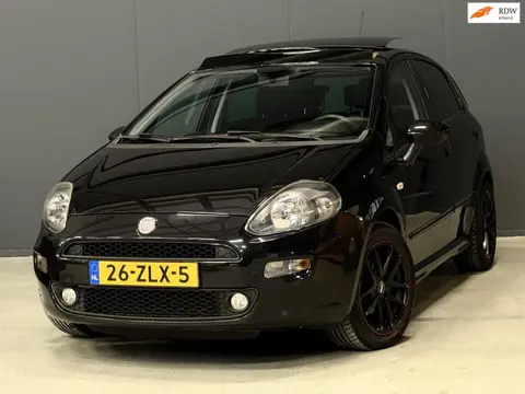 Fiat Punto Evo 0.9 TwinAir Lounge PANORAMADAK/6-BAK/CRUISE/AIRCO | NETTE AUTO !