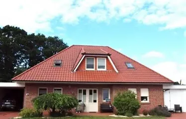 Ruime bungalow met verdieping, bosrijke omgeving