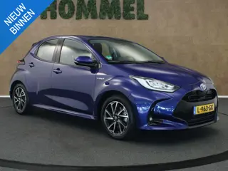 Toyota Yaris 1.5 Hybrid Dynamic - ORIGINEEL NEDERLANDSE AUTO - TREKHAAK (450KG TREKGEWICHT)  - AUTOM