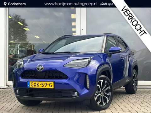 Toyota Yaris Cross 1.5 Hybrid 115 First Edition | Plus Pack | Parkeersensoren | Stoel en stuurverwar