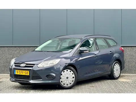 Ford FOCUS Wagon 1.6 TDCI ECO. L. Tr. (bj 2013)