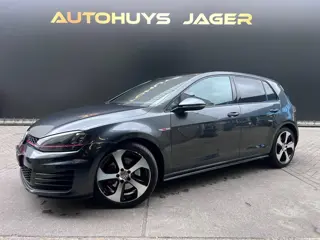 Volkswagen Golf 2.0 TSI GTI Pano Dynaudio Michelin