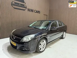 Opel Vectra GTS 1.8-16V Executive