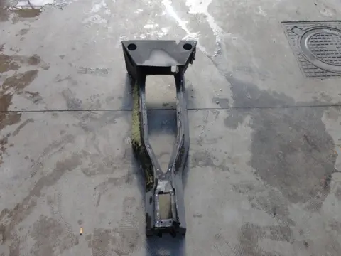 Central tunnel for Maserati Indy