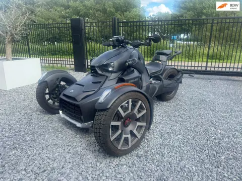 Can-Am Tour Ryker 900 Rally