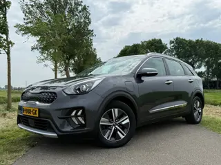 Kia Niro 1.6 GDi Plug-In Hybrid DynamicLine Automaat | SOH 100% | Camera | Apple CarPlay-Android Aut