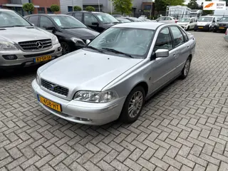 Volvo S40 1.8 Europa,AUT,TREKHAAK,LEDER,CRUISE,APK 4-27.....