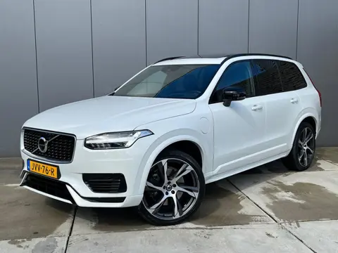 Volvo XC90 2.0 T8 Twin Engine AWD R-Design | 22' LMV Velgen | Elek. Trekhaak | Head-Up Display | Pan