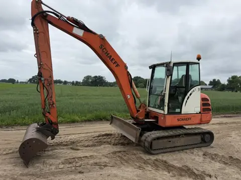 Schaeff HR 18 Graafmachine (bj 2002)