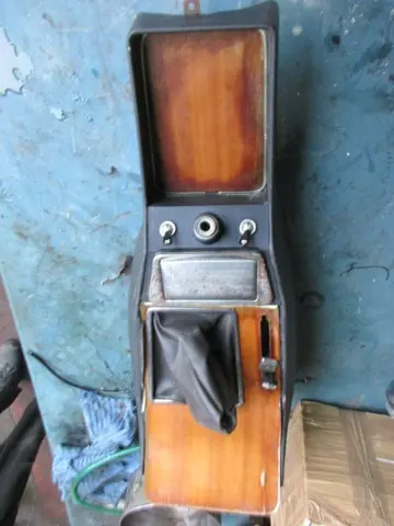 Console for Alfa Romeo 2000 Berlina