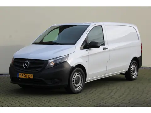 Mercedes-Benz Vito 114 CDI Euro6 | Camera | Navi | ECC | PDC | Cruise | Trekhaak | Zeer nette