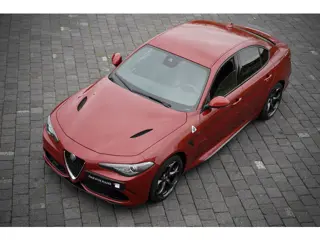 Alfa Romeo Giulia 2.9 V6 Quadrifoglio Manual