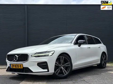 Volvo V60 2.0 T4 R-Design | Trekhaak | CarPlay | Stoelverw. | Memory | Distributieriem is vervangen