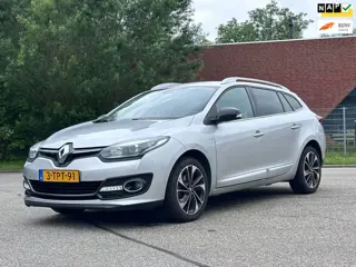 Renault Mégane Estate 1.2 TCe Bose Achteruit camera*Navigatie*Cruise*NAP*Clima*Parkeersensoren*2e ei
