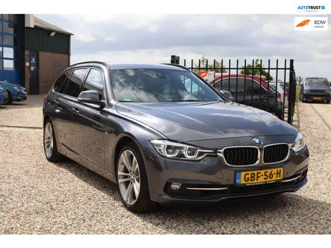 BMW 3-serie Touring 320i Centennial High Executive sport