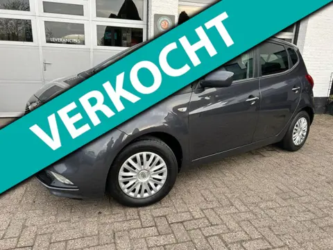 Kia VENGA 1.6 CVVT DynamicLine PANO.DAK|NAVI|CRUISE|CAMERA|AUTOMAAT