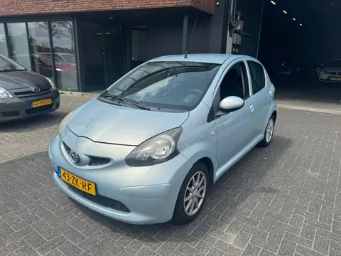 Toyota Aygo 1.0-12V + 5DRS AUTOMAAT AIRCO ORIG NL NAP APK 2027