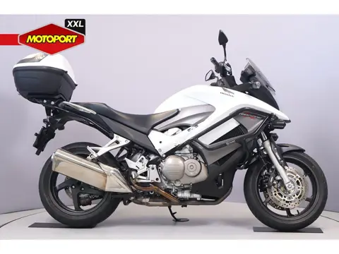 Honda VFR 800 X CROSSRUNNER (bj 2012)