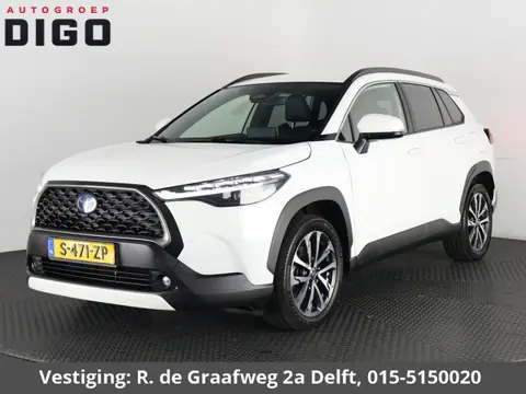 Toyota Corolla Cross 2.0 High Power Hybrid First Edition | Stoelverwarming | Navigatie | Half Leder 