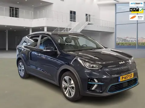 Kia E-Niro ExecutiveLine 64 kWh|Fase 3|SOH93%|Pano|Cam|