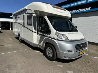Carthago Chic c-line tplus 5.2h Carthago Chic c-line tplus 5.2h /AUTOMAAT/AIRCO/CAMERA/LEVELSYSTEEM/