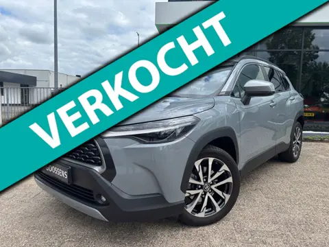 Toyota Corolla Cross Hybrid 140 Style|Panoramadak|Elektrische klep