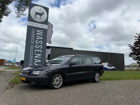 Volvo V70 2.3 T-5 Comfort Line | Automaat | Carplay |