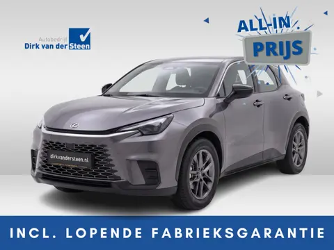 Lexus LBX 2WD | Achteruitrijcamera | Apple Carplay/Android Auto | Cruise control adaptief | Voorstoe