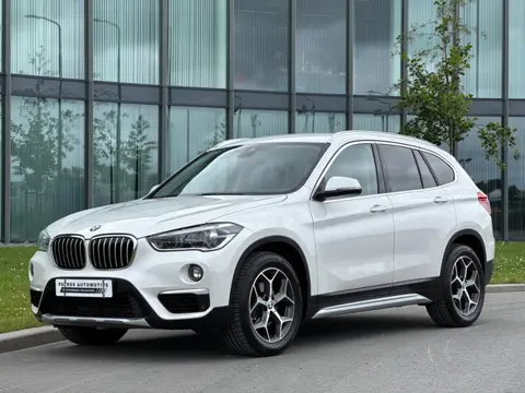 BMW X1 sDrive18i High Executive xLine // Automaat // Leder // Head-Up // Stoelverwarming