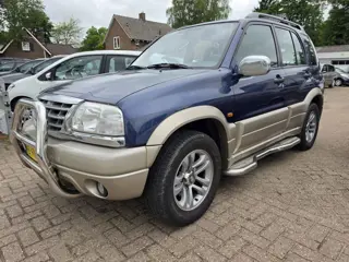 Suzuki Grand Vitara 2.0 4WD / AIRCO