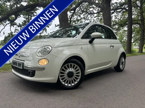Fiat 500 0.9 TwinAir Lounge / Airco / Panoramadak / Android-Carplay