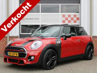 MINI Mini 1.5 Cooper Serious Business JCW /NAVI/Panoramadak/PDC/Carbon/Keyless/LED/Climate/Cruise co