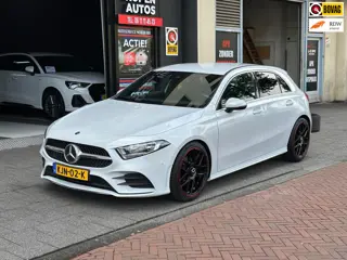 Mercedes-Benz A-klasse Amg 180 Aut Navi Sfeerverlichting 19''