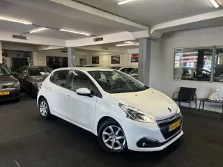 Peugeot 208 1.2 Blue Lion*NAP*Carplay*Velgen (bj 2017)