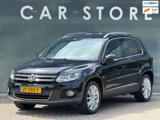 Volkswagen Tiguan 1.4 TSI R-Line Edition PANO / NAVI / CAMERA /TREKHAAK