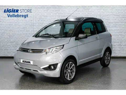 Aixam Crossover Premium / Grootste model uitvoering / Dealer onderhouden / Nieuwstaat!