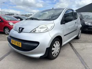 Peugeot 107 1.0-12V XR INRUILKOOPJE! (bj 2007)