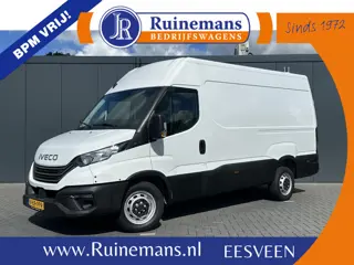 Iveco Daily 35S14 2.3D 136 PK FACELIFT / L2H2 / ** 20.950 KM ** / TREKHAAK / 3.500 KG AHG / 270 ACHT