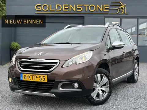 Peugeot 2008 1.2 VTi Allure 2e Eigenaar,D-riem vv in 2023,Trekhaak,Navi,Clima,Cruise,Dealer Onderhou