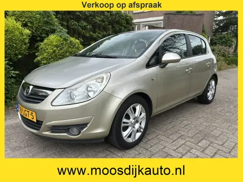 Opel Corsa 1.4-16V Cosmo uitvoering Airco/ 5 Drs/ Origineel NL auto/ met NAP/ Nw-APK/ Verkoop alleen