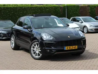 Porsche Macan 3.0 S / Panoramadak / Camera / Burmester / Leder / Luchtvering / 20'' / Keyless / Navi