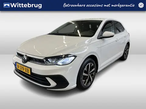 Volkswagen Polo 1.0 TSI Life Parkeersensoren / App-connect / Airco / Cruise / LM Velgen / Multifucti