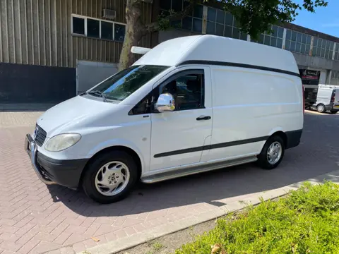 Mercedes-Benz Vito Camper * Airco * Mag Alle Milieu Zones In * Rijdt en schakelt Goed *