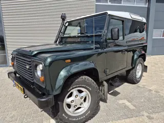Land Rover Defender 2.5 Td5 90" Hard Top zeer nette auto MARGE 3 pers 3500kg trekhaak