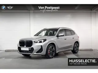 BMW X1 sDrive20i | M-Sport Pro | Travel Pack | Harman/Kardon | Panoramadak | Comfort Access | Drivin