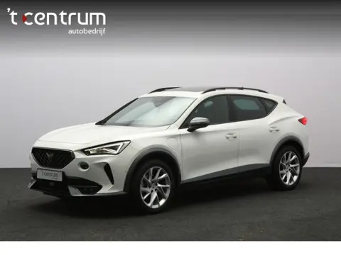 CUPRA Formentor 1.4 e-Hybrid 204 PK Performance PHEV, Panoramadak, Kuipstoelen, Memory, Adap. Cruise