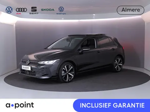 Volkswagen Golf 1.5 eHybrid Life Edition 204 pk Automaat (DSG) | Verlengde garantie | Navigatie via 